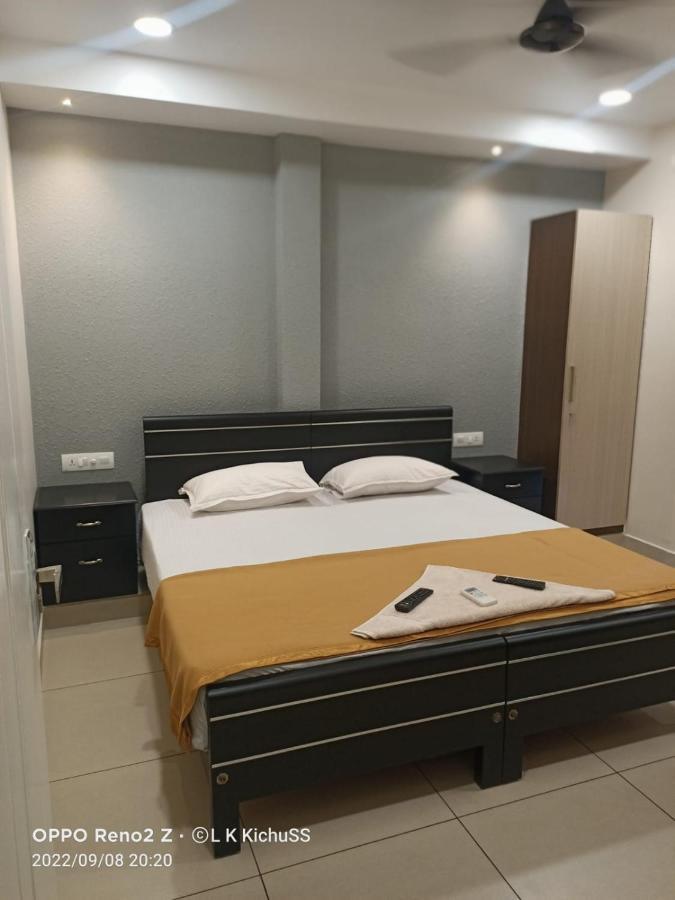 Motel Mhb à Kochi Extérieur photo